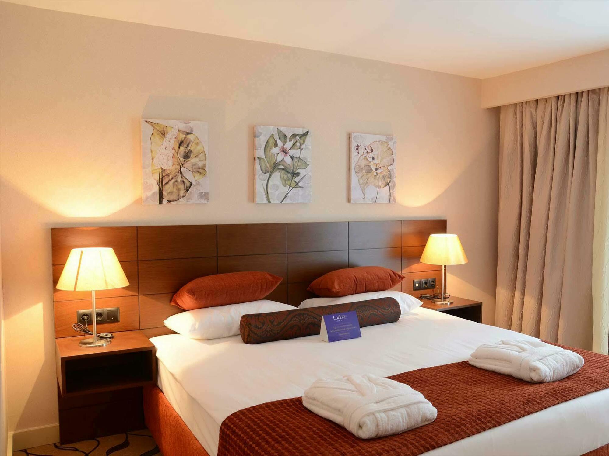 Listana Hotel Istanbul Ngoại thất bức ảnh